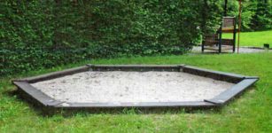 sandkasten_6eck